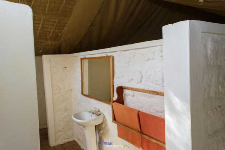 Room 16 of 16