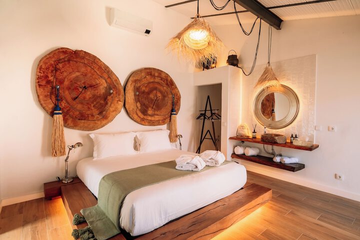 Room 4 of 45