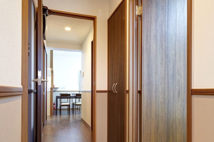 Room 15 of 62