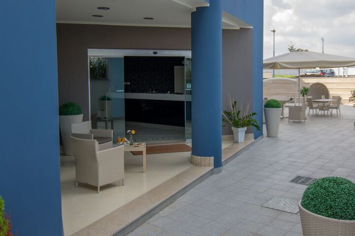 Terrace/Patio 50 of 51