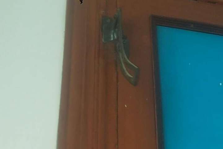 Room 7 of 13