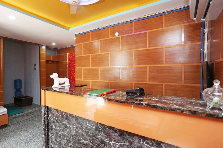 OYO 19802 HOTEL ANANT PLAZA