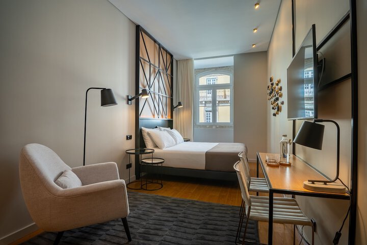 Room 28 of 71