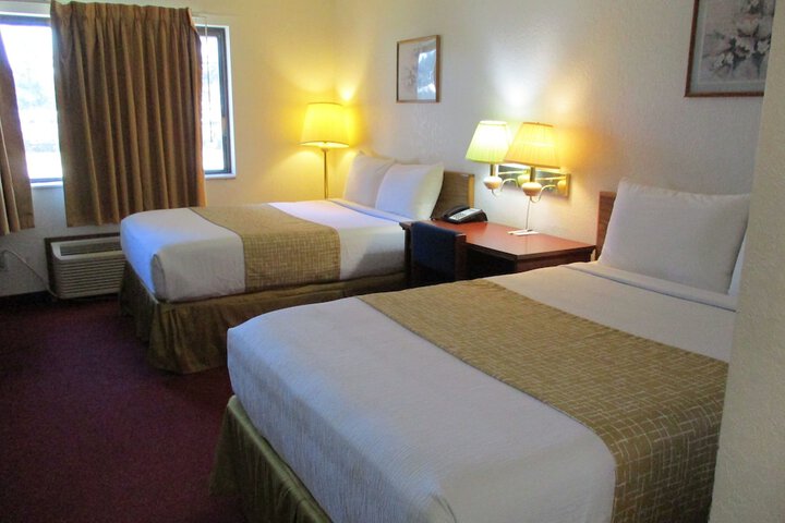 Room 8 of 47