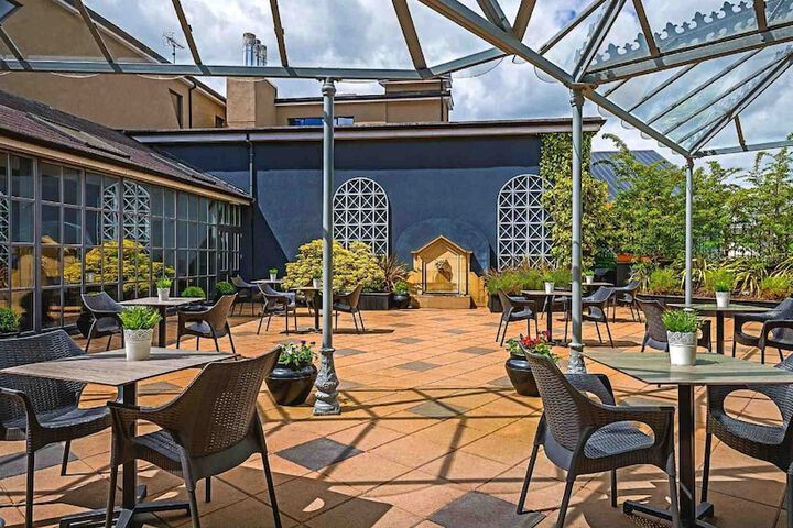 Terrace/Patio 108 of 112