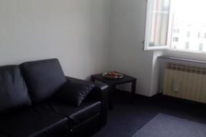 Room 26 of 34