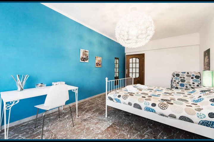 Room 14 of 50