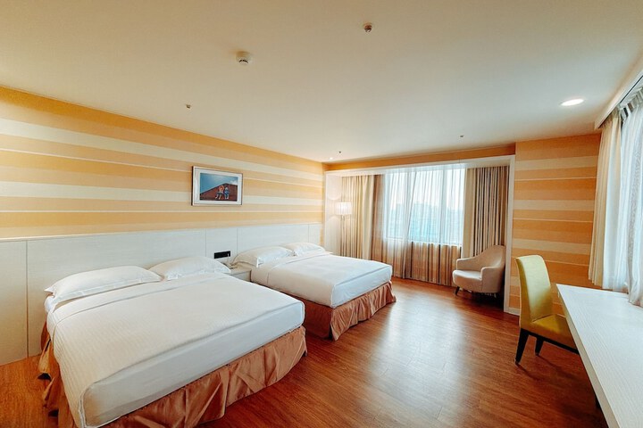 Room 20 of 69