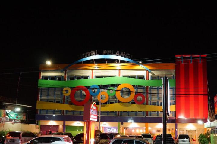 Hotel Pelangi
