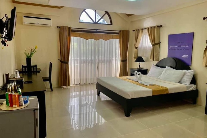 Room 9 of 56