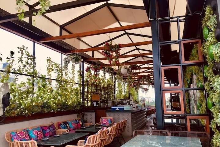 Terrace/Patio 9 of 11