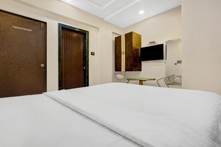 Hotel O Shubham Residency