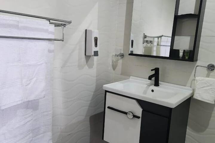 Room 20 of 23