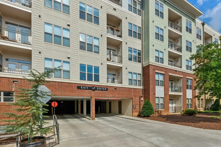 Image of City Living in Downtown Raleigh Luxury Apt 2