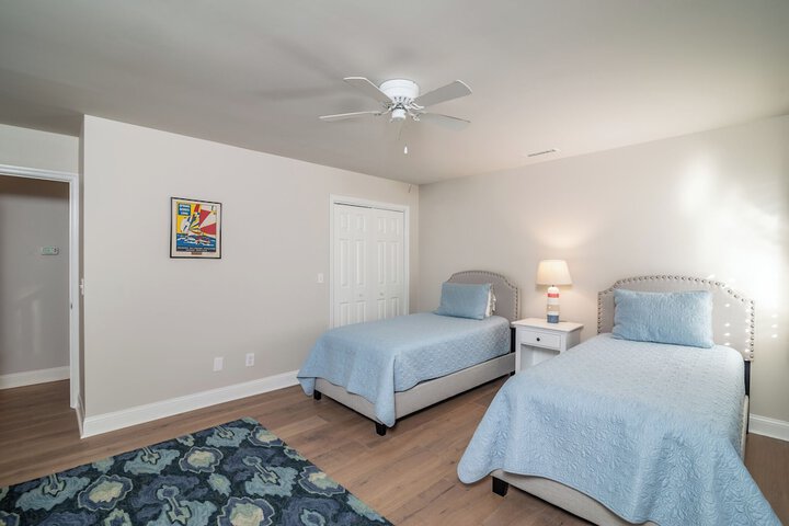 Room 293 of 759