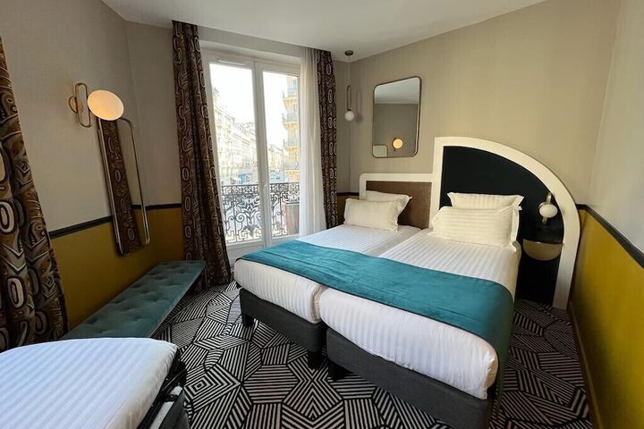 Room 14 of 46