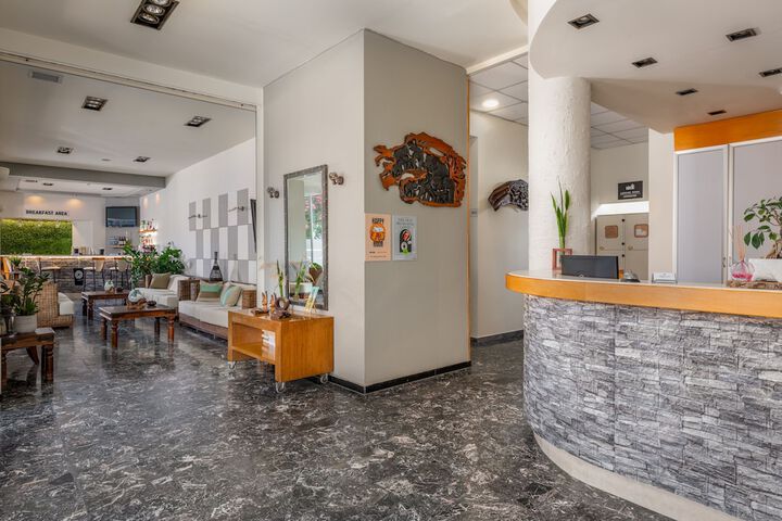 Lobby Entry