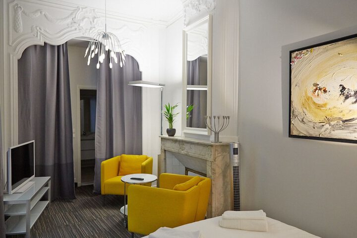 Room 40 of 63