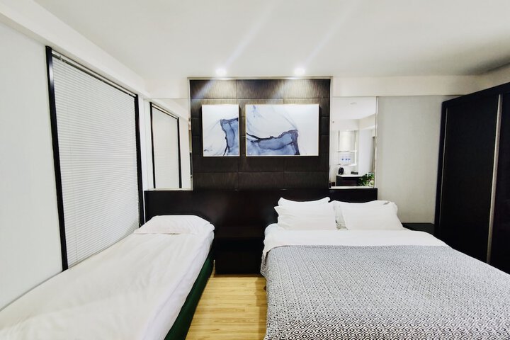 Room 13 of 50