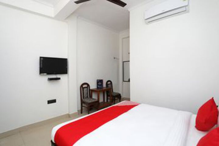 Room 7 of 20