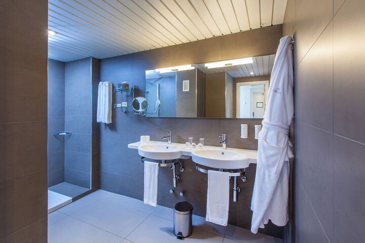 Bathroom Vanities