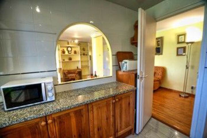 Room 8 of 25