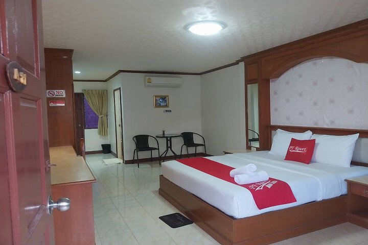 Room 43 of 89