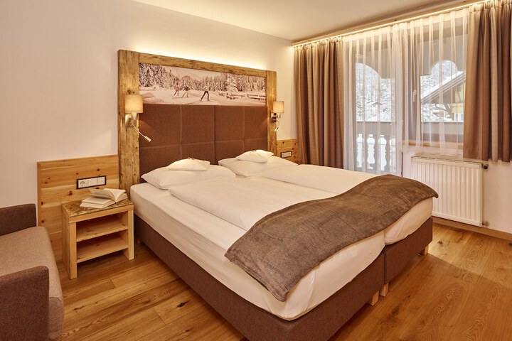 Room 10 of 56