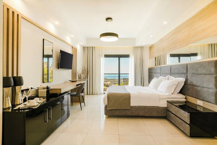 Room 44 of 97
