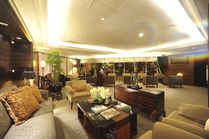 Lobby Entry