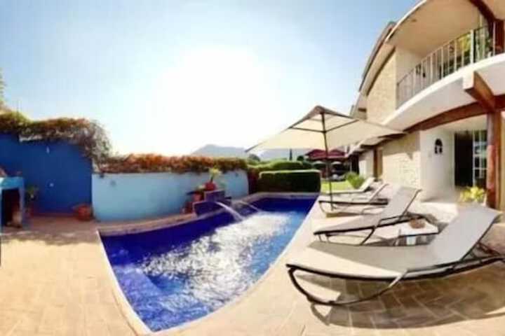 Pool 17 of 29