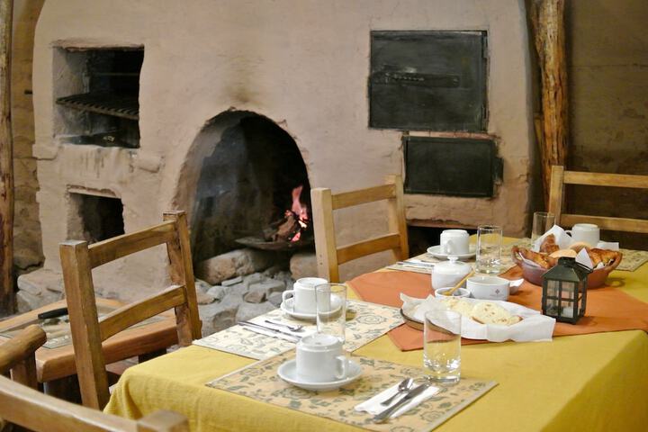 Breakfast/Coffee Service 17 of 28