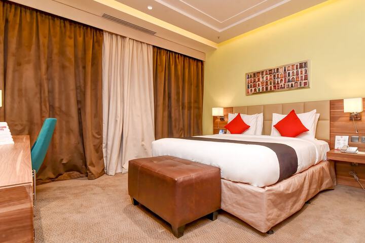 Room 15 of 42