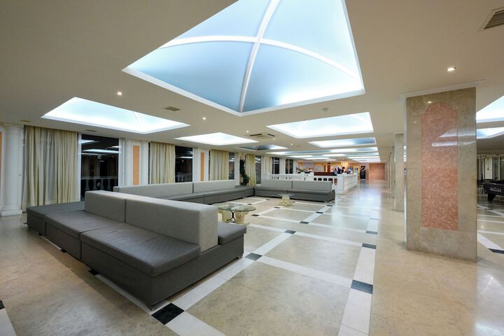 Lobby Entry