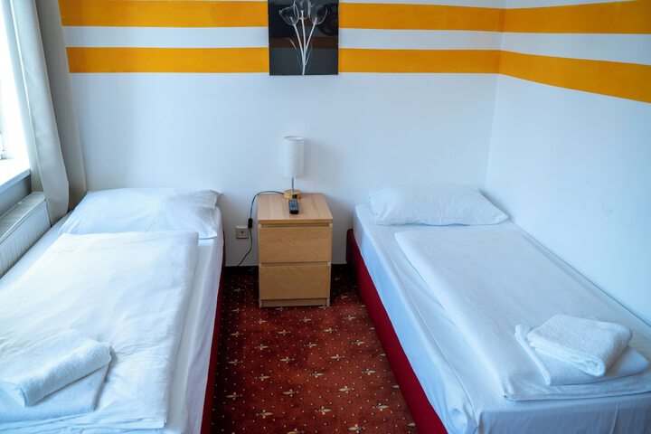 Room 35 of 45