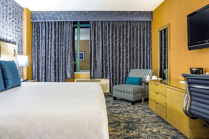 Room 14 of 72