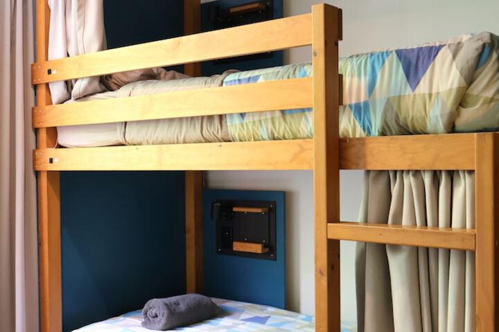 Room 18 of 34