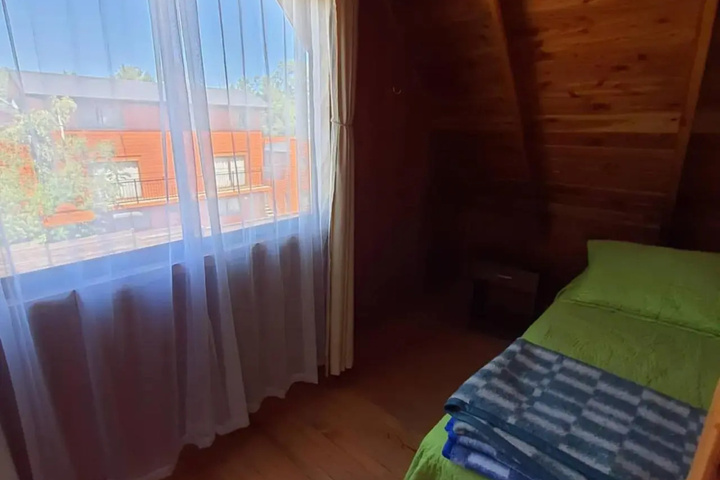 Room 2 of 11