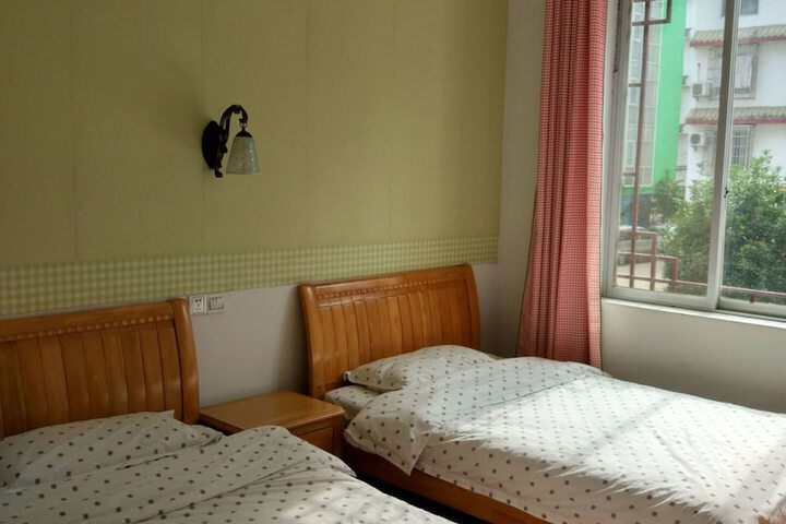 Room 22 of 28