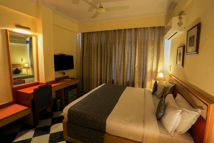 Room 19 of 60