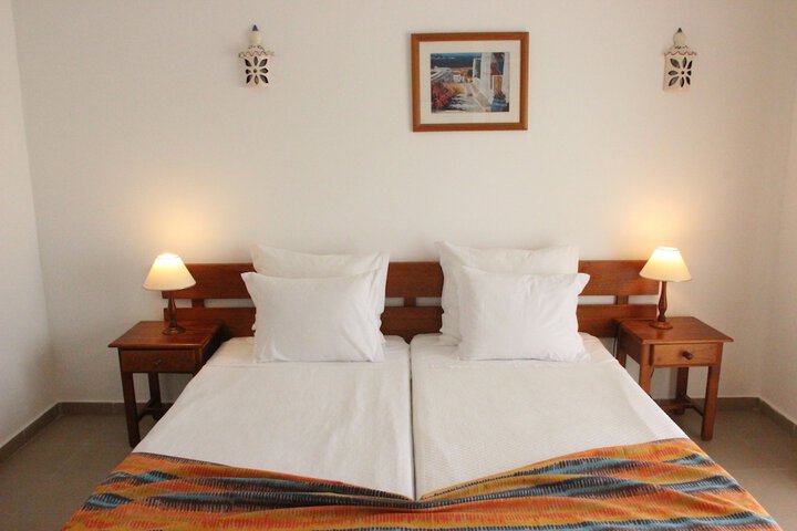 Room 4 of 101