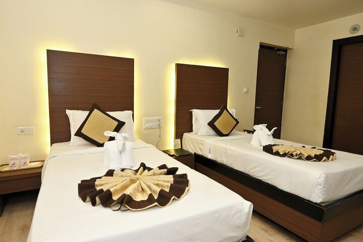 Room 28 of 61
