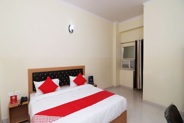 Room 5 of 25