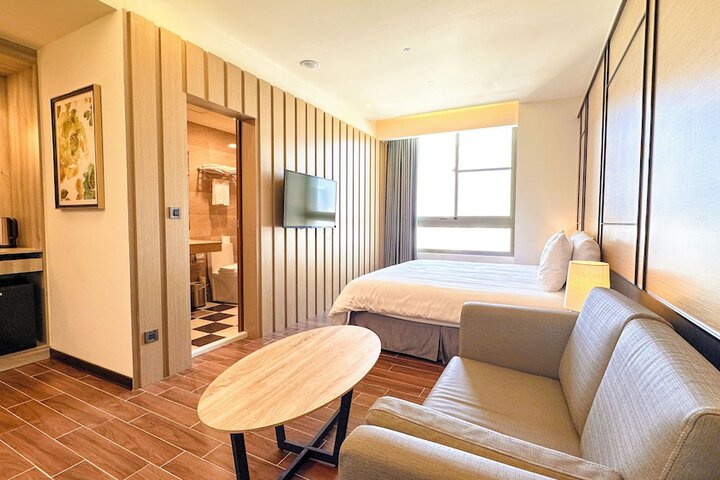 Room 30 of 67