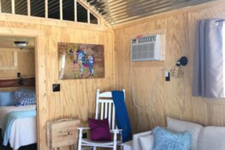 Room 18 of 38