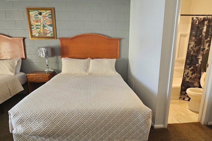 Room 18 of 30