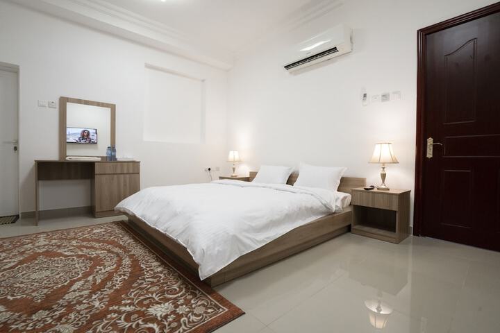 Room 6 of 15