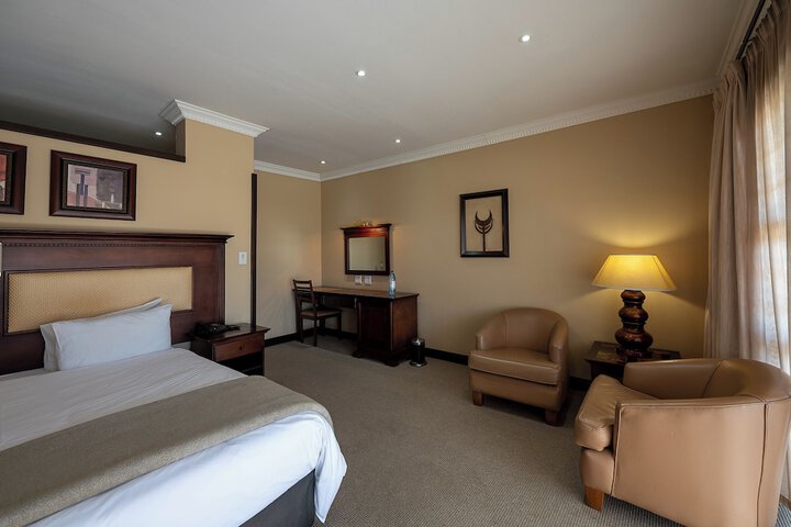 Room 10 of 73