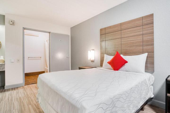Basic Double or Twin Bed