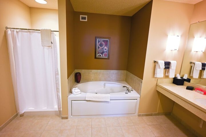 Room 40 of 49